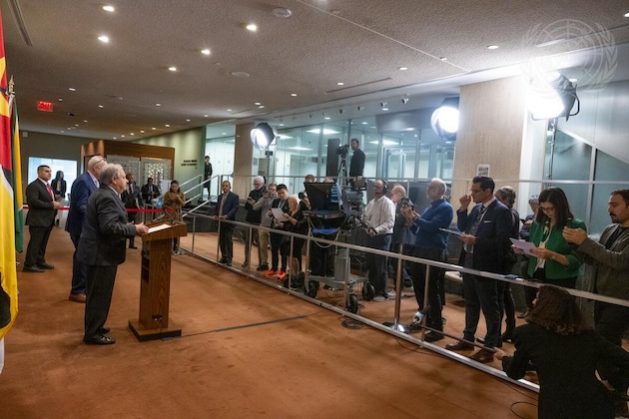 SG-and-reporters-at-SC-stakeout-on-Syria-Credit-UN-Photo-Eskinder-Debebe-1-629x419.jpg